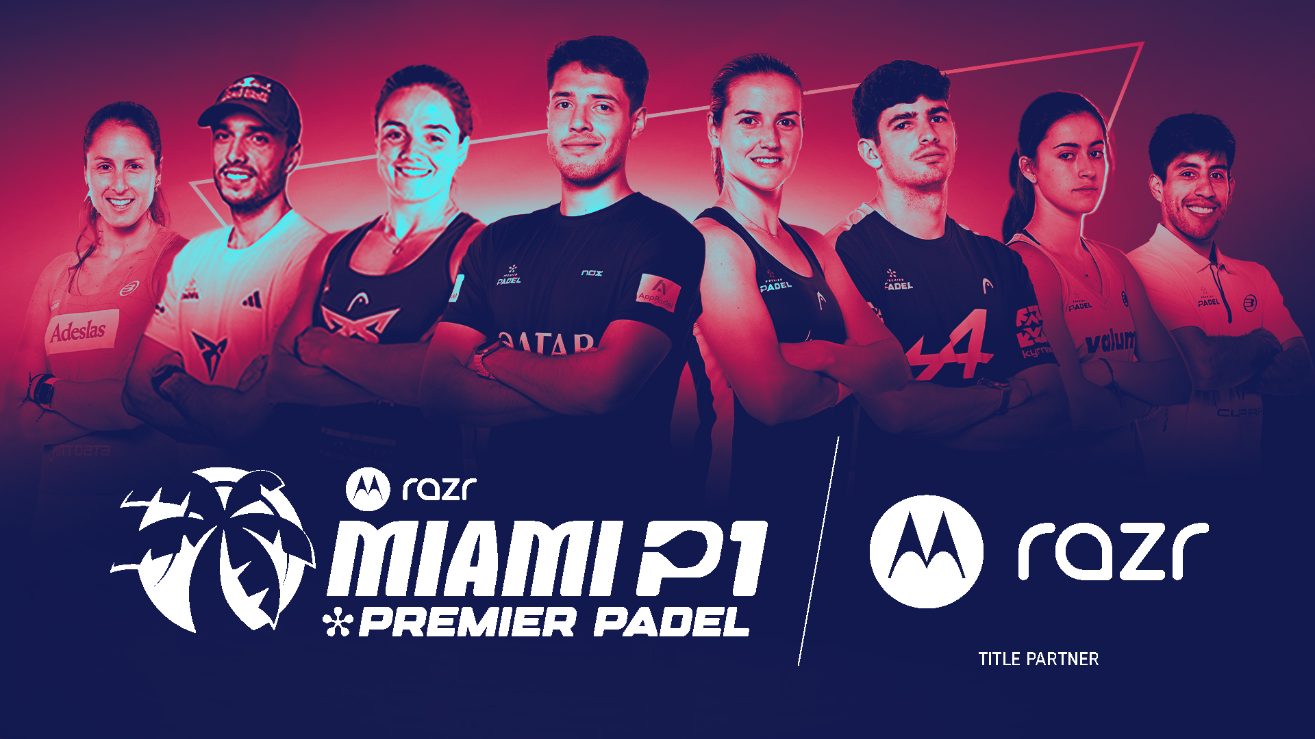 Suasana turnamen Premier Padel 2025 di lapangan utama dengan pemain profesional sedang bertanding