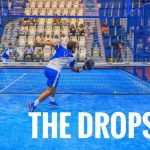 pukulan drop shot padel dengan sentuhan halus di dekat net