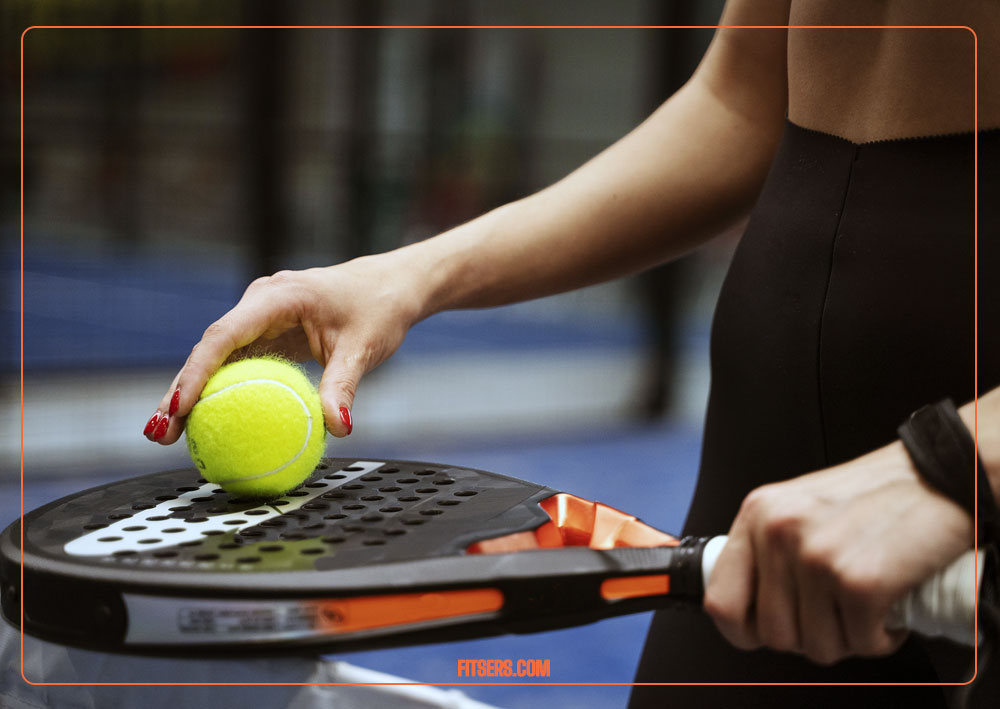 teknik pukulan bandeja padel dengan kontrol overhead dan slice