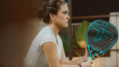Cara Mengatasi Rasa Grogi Saat Turnamen Padel