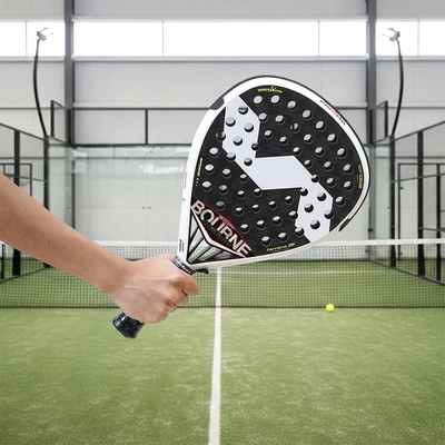 brand raket padel modern dengan teknologi terbaru