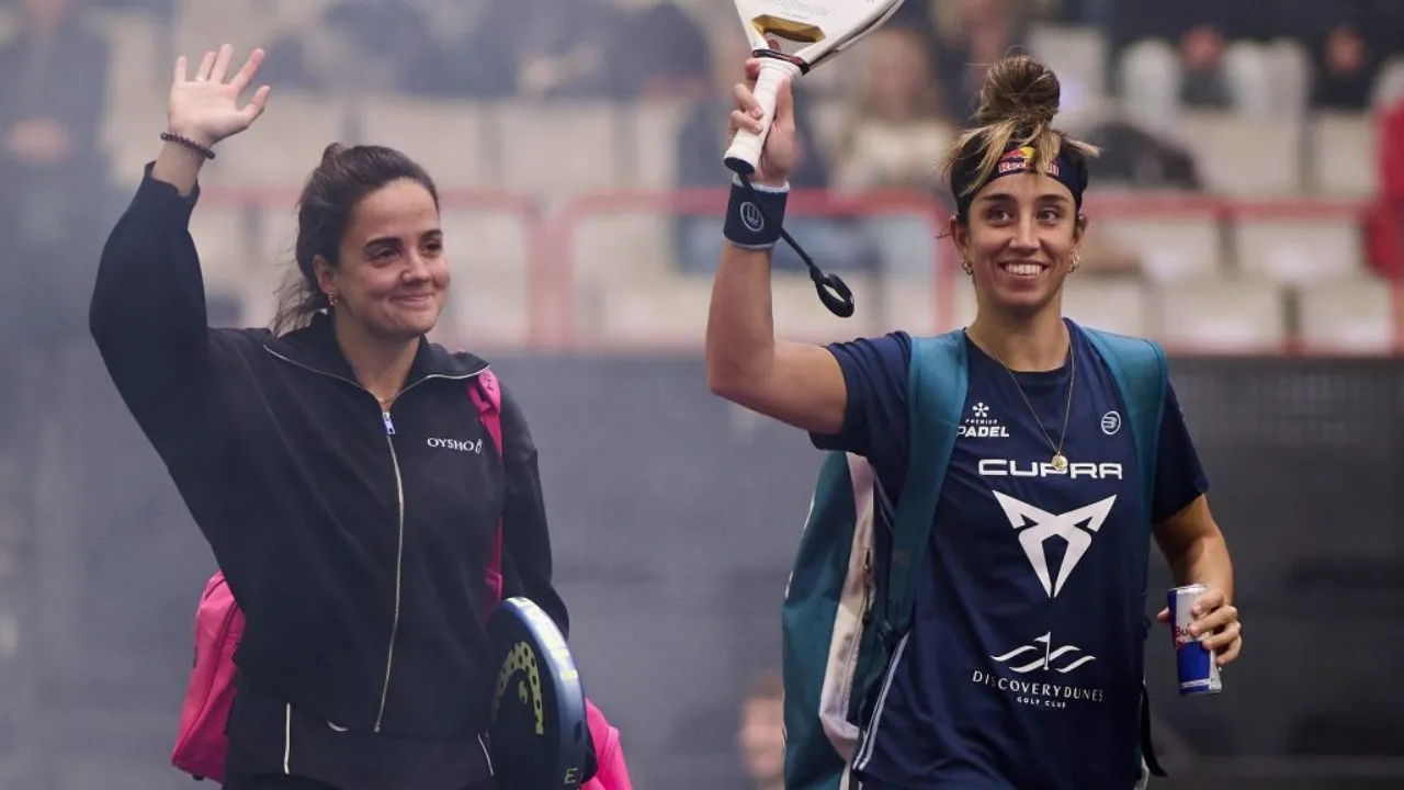 Paula Josemaría dan Bea González pasangan padel profesional 2026